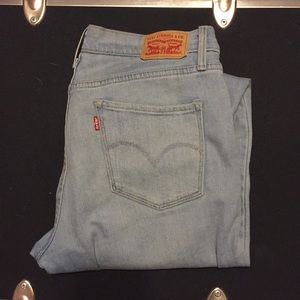 Levi’s 311 Shaping Skinny Jeans